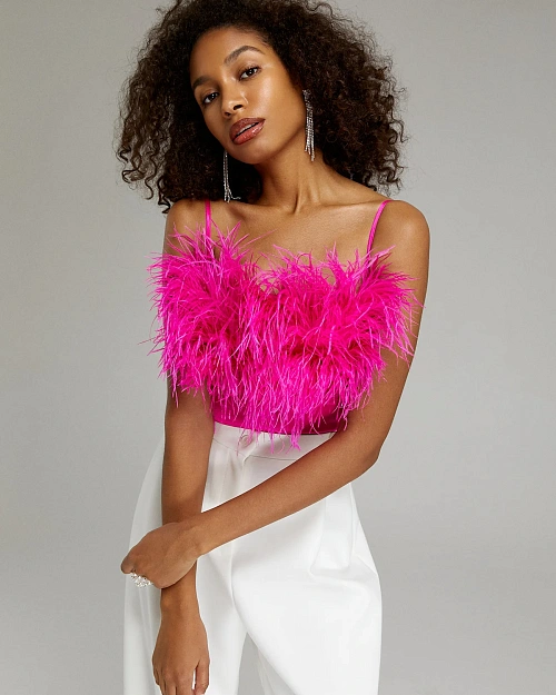 Топ на тонких бретелях с перьями цвета фуксия 2MOOD  