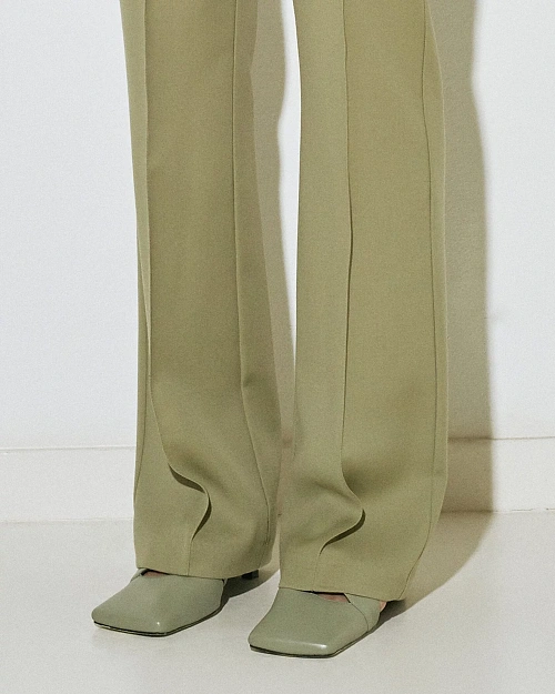 Брюки со средней посадкой, удлинённые клёш NOT FOR SALE  